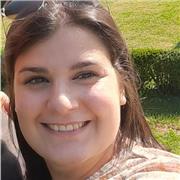 Laureata in Lingue e Letterature Moderne, impartisco lezioni per lingua inglese, tedesco e per tutte le materie umanistiche